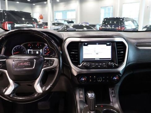 Used 2018 GMC Acadia SLT image 43