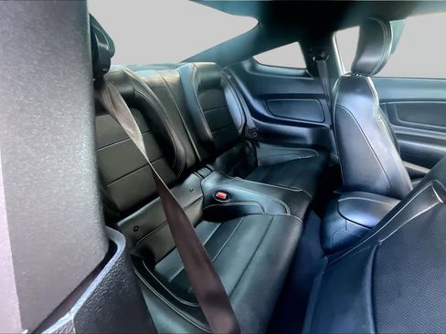 Used 2022 Ford Mustang GT Premium w/ Equipment Group 401A RWD image 20