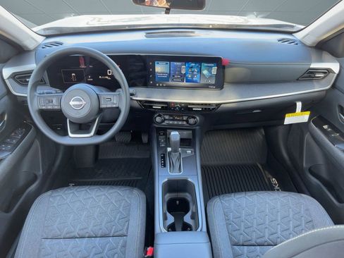 New 2026 Nissan Kicks SV w/ SV Premium Package image 17