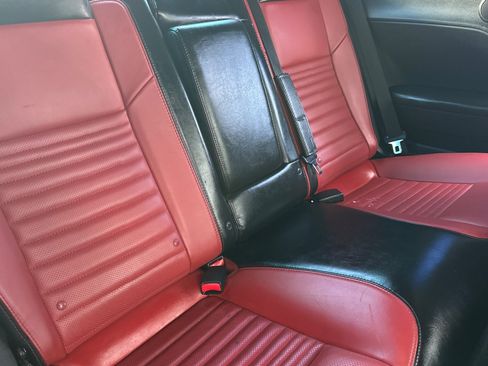 Used 2016 Dodge Challenger R/T Plus RWD image 17