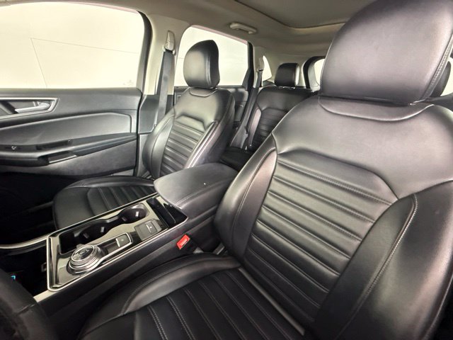 Used 2019 Ford Edge SEL w/ Equipment Group 201A AWD/4WD image 17