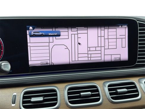 Used 2025 Mercedes-Benz GLS 450 4MATIC image 30