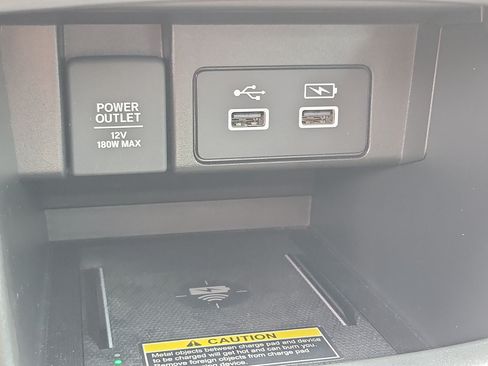 Used 2021 Honda Accord Touring image 31