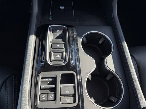 New 2025 Honda Pilot Touring image 20