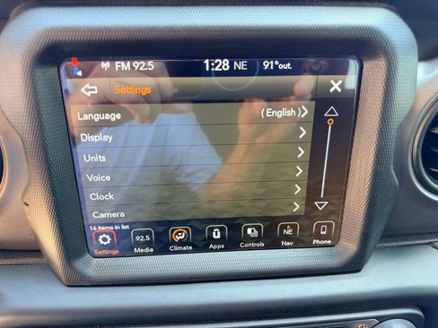 Used 2022 Jeep Gladiator Sport AWD/4WD image 42