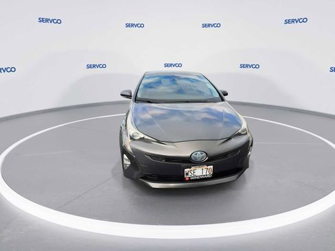 Used 2017 Toyota Prius Four Touring w/ Premium Convenience Package FWD image 3