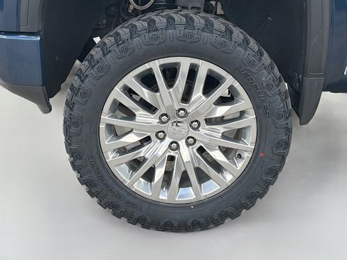 Used 2019 GMC Sierra 1500 Denali w/ Denali Ultimate Package image 42