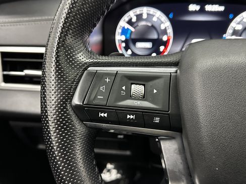 Used 2024 Mitsubishi Outlander SE Black Edition image 22