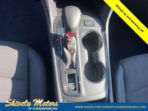 Used 2022 Chevrolet Equinox RS FWD image 28