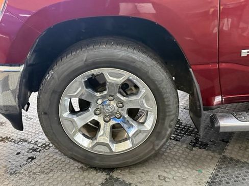 Used 2019 RAM 1500 Big Horn AWD/4WD image 9