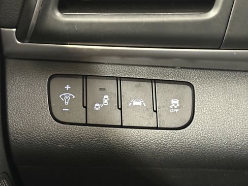 Used 2020 Hyundai Elantra SEL w/ Cargo Package (C1) image 16