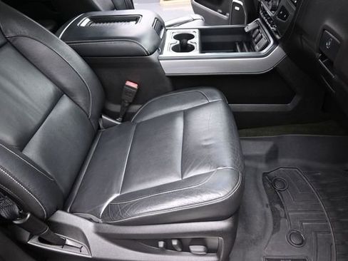Used 2018 Chevrolet Silverado 1500 LTZ Z71 w/ LTZ Plus Package AWD/4WD image 25