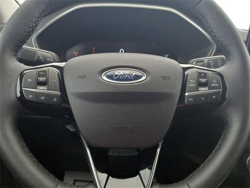 Used 2023 Ford Escape Active image 19