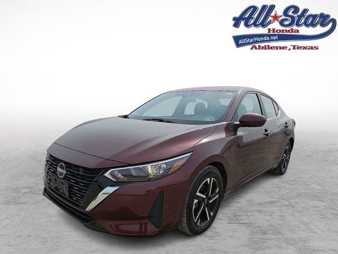 Used 2025 Nissan Sentra SV image 1