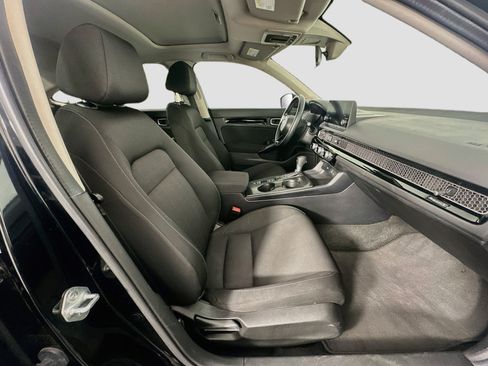 Used 2024 Honda Civic EX image 30