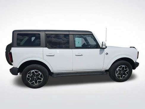 Used 2024 Ford Bronco Outer Banks AWD/4WD image 40
