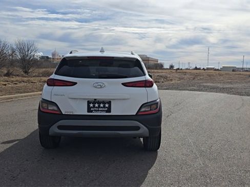 Used 2023 Hyundai Kona SEL w/ Convenience Package image 7