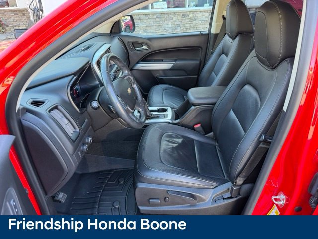 Used 2016 Chevrolet Colorado LT w/ Luxury Package, Chrome AWD/4WD image 17