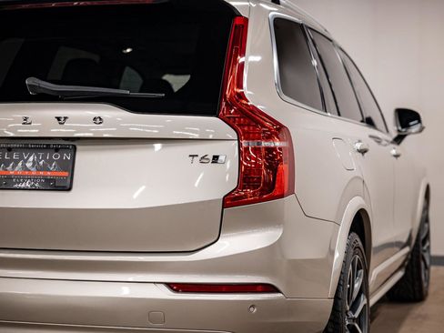 Used 2017 Volvo XC90 T6 Momentum w/ Momentum Plus Package image 35