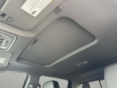 New 2026 GMC Sierra 2500 Denali w/ Denali Reserve Package AWD/4WD image 24