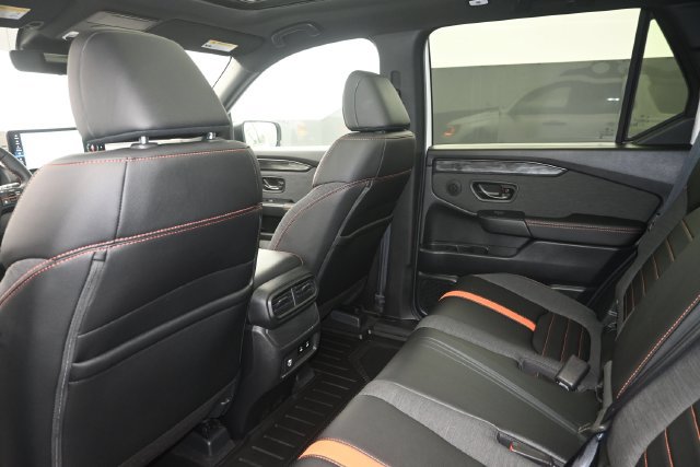 Used 2026 Honda Passport TrailSport image 10