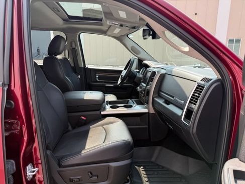Used 2017 RAM 1500 Laramie w/ Convenience Group AWD/4WD image 21