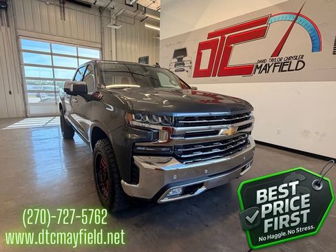 Used 2022 Chevrolet Silverado 1500 LTZ AWD/4WD image 1
