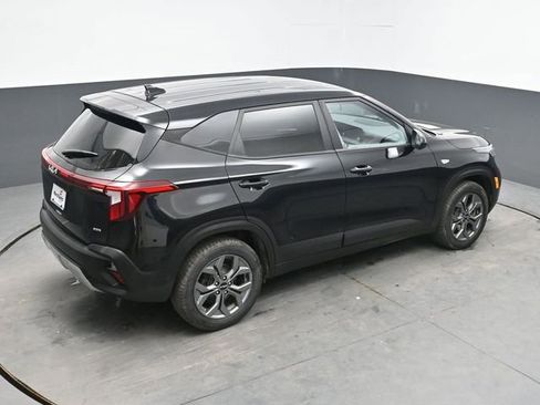 Used 2024 Kia Seltos LX AWD/4WD image 31