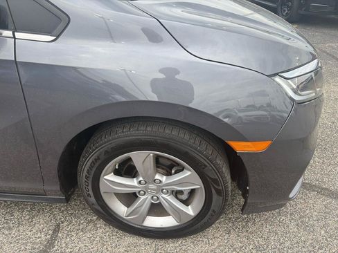 Used 2018 Honda Odyssey EX image 10