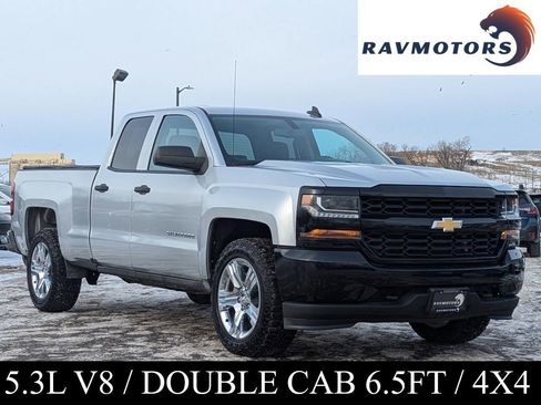 Used 2017 Chevrolet Silverado 1500 Custom w/ Custom Convenience Package image 1