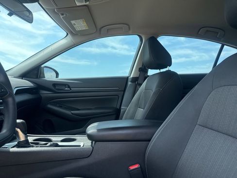 Certified 2024 Nissan Altima 2.5 S FWD image 38