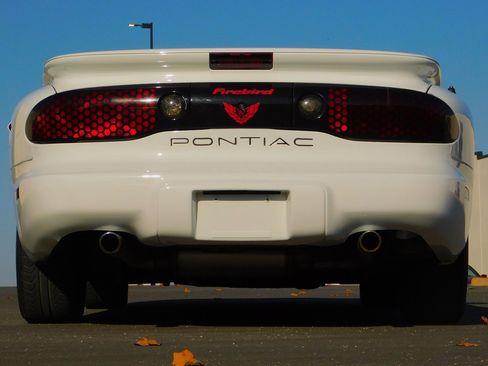 Used 2002 Pontiac Firebird image 20