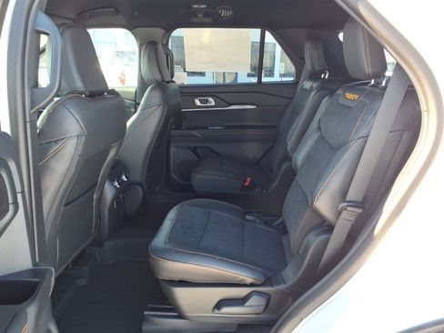 New 2026 Ford Explorer Tremor w/ Tremor Convenience Package image 8