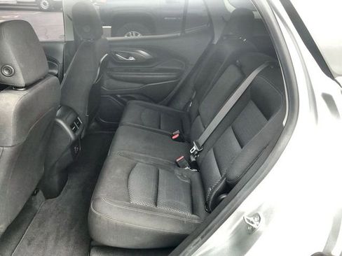 Used 2022 GMC Terrain SLE w/ Elevation Edition AWD/4WD image 21