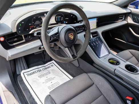 Used 2023 Porsche Taycan RWD image 15