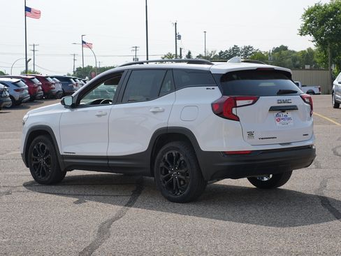 Used 2022 GMC Terrain SLE w/ Driver Convenience Package AWD/4WD image 6