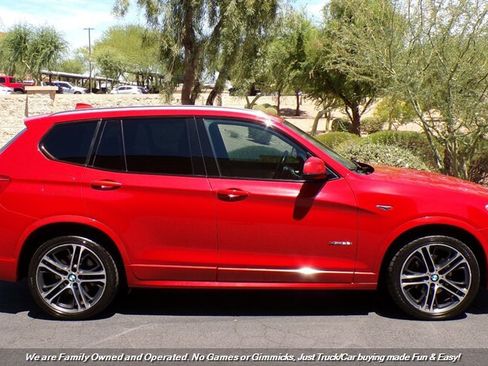 Used 2017 BMW X3 xDrive28i AWD/4WD image 5