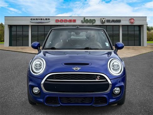 Used 2019 MINI Cooper S image 32