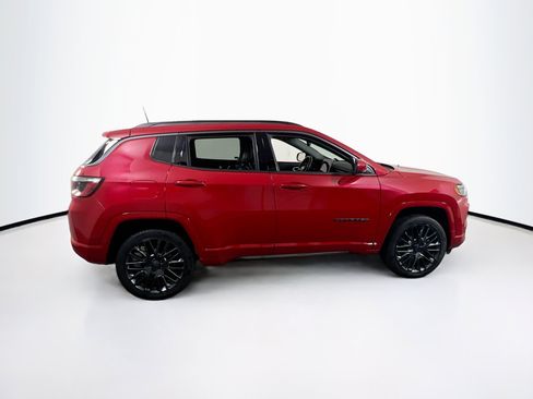 Used 2022 Jeep Compass Limited image 4