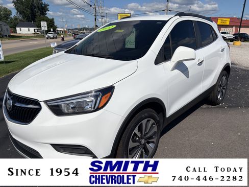 Used 2022 Buick Encore Preferred w/ Safety Package AWD/4WD image 1