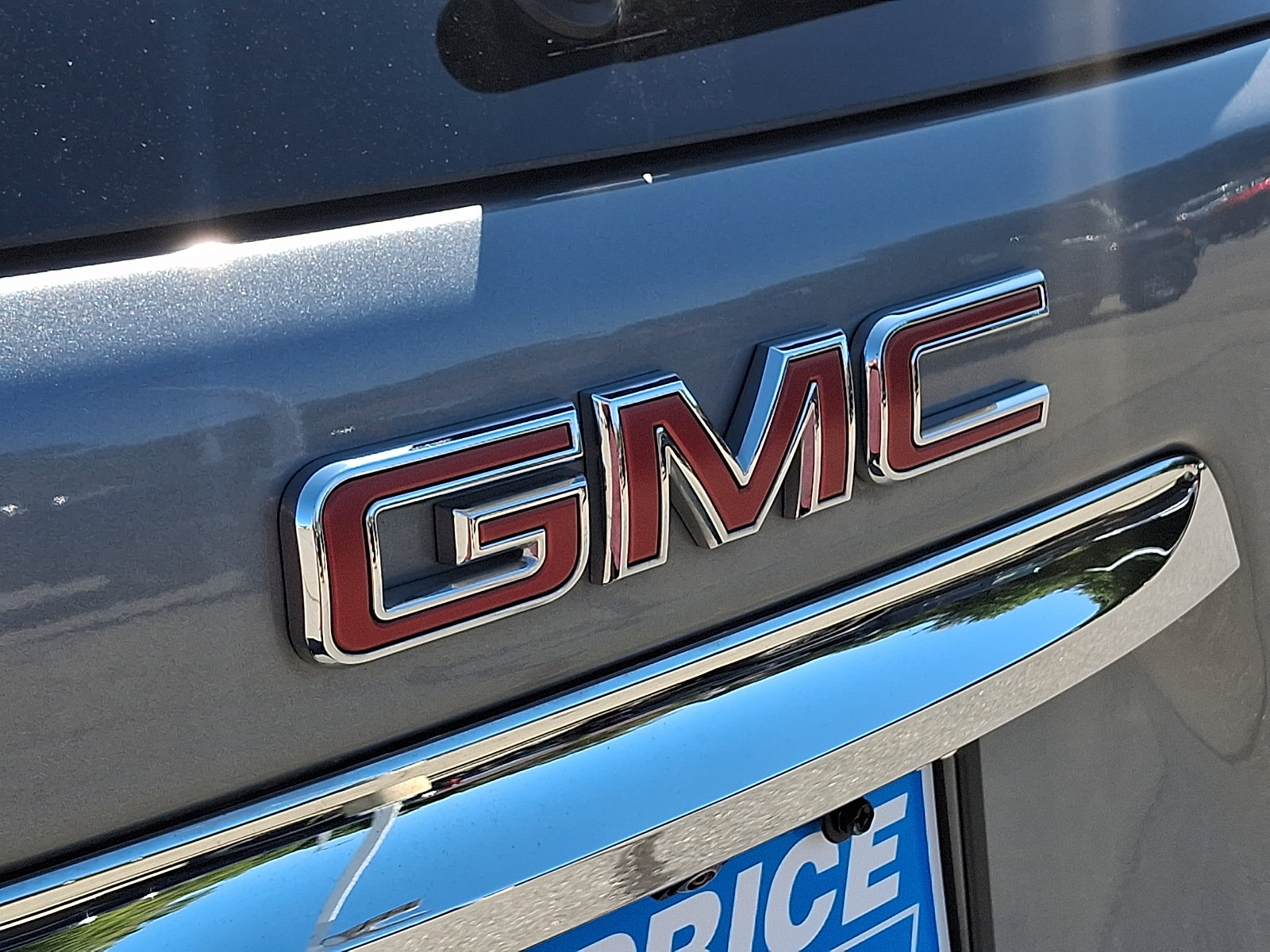 Certified 2023 GMC Terrain SLT w/ Tech Package AWD/4WD image 28
