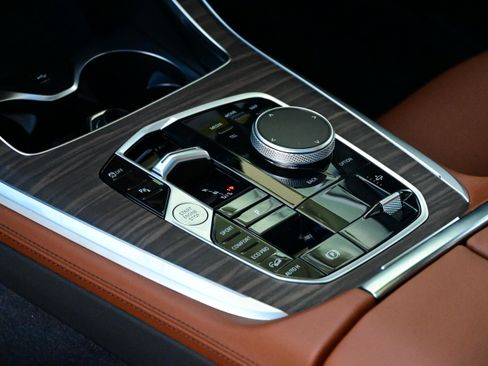 New 2026 BMW X7 xDrive40i w/ M Sport Package image 22