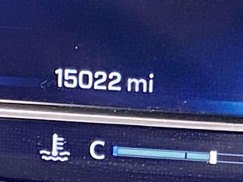 Used 2024 Chevrolet Tahoe Premier image 23