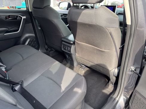 Certified 2024 Toyota RAV4 LE AWD/4WD image 41