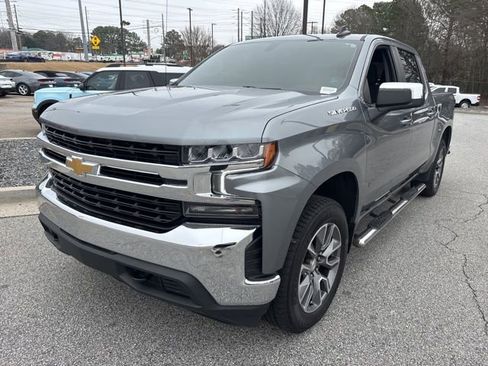 Used 2022 Chevrolet Silverado 1500 LT image 4