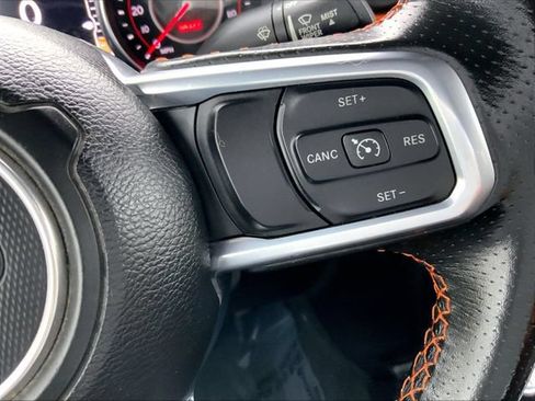 Used 2020 Jeep Gladiator Mojave w/ Trailer Tow Package AWD/4WD image 19
