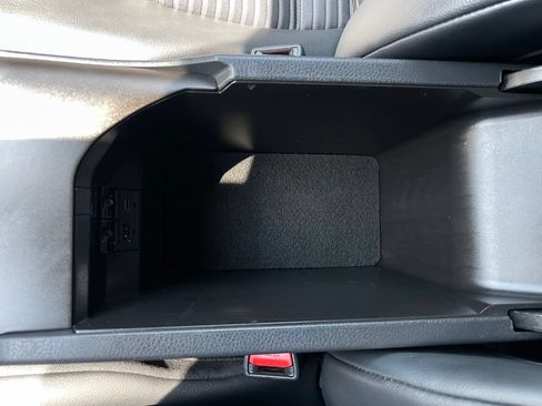 Used 2023 Toyota Camry SE FWD image 20
