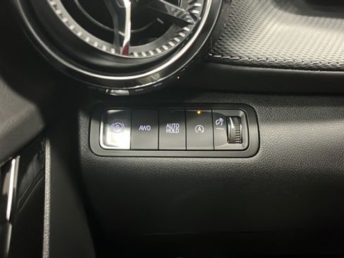 New 2026 Chevrolet Equinox LT w/ Convenience Package II AWD/4WD image 34
