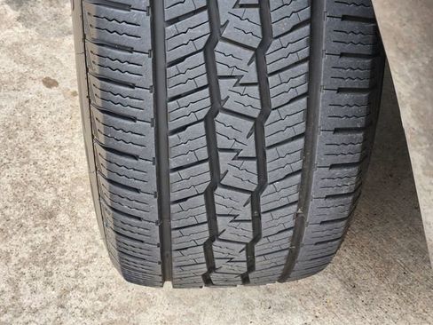 Used 2021 Ford Expedition XLT image 11