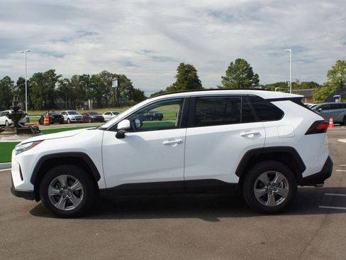 Used 2023 Toyota RAV4 XLE image 11